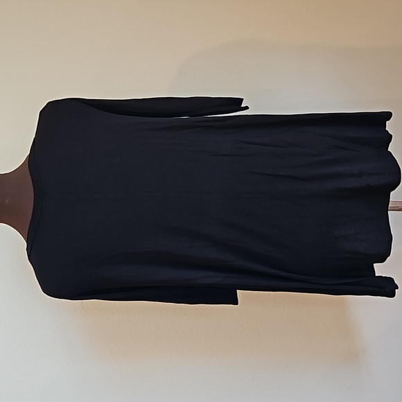 Forever 21 - Size Small - Black Tunic Top - Picture 2 of 2